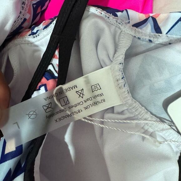 Holipick pink takini top size Large - Picture 6 of 6